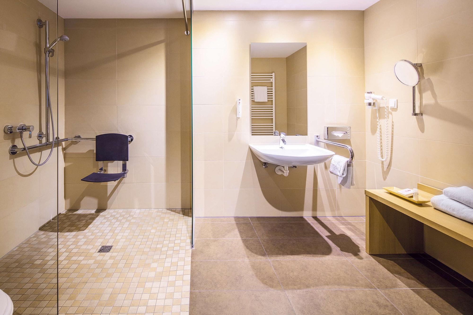 Lanzcarre Hotel Mannheim, A Member Of Radisson Individuals MHG Exterior foto